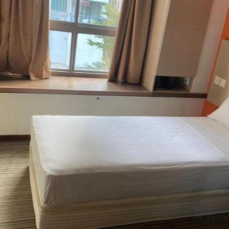 Hotel Reddoorz Premium @ Balestier Singapur Zewnętrze zdjęcie