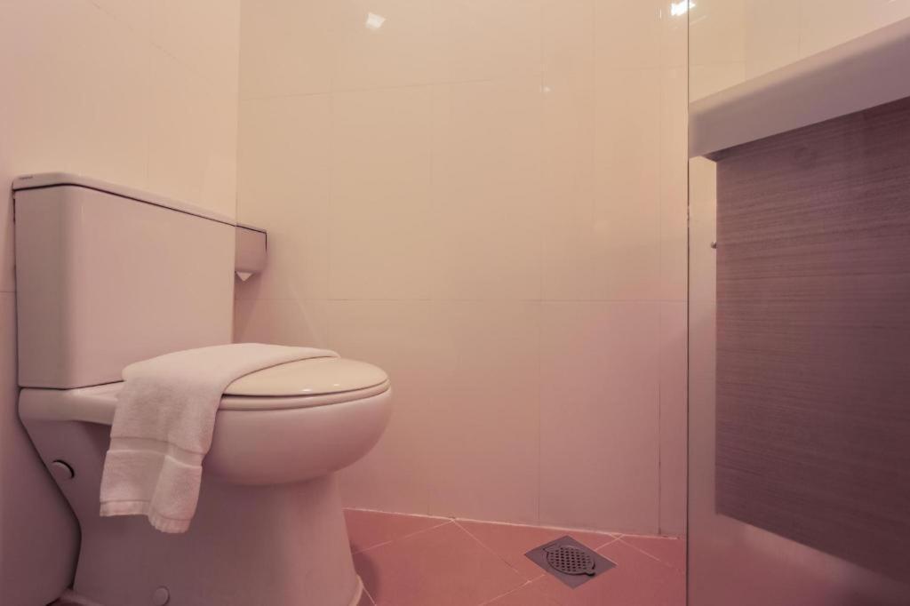 Hotel Reddoorz Premium @ Balestier Singapur Zewnętrze zdjęcie