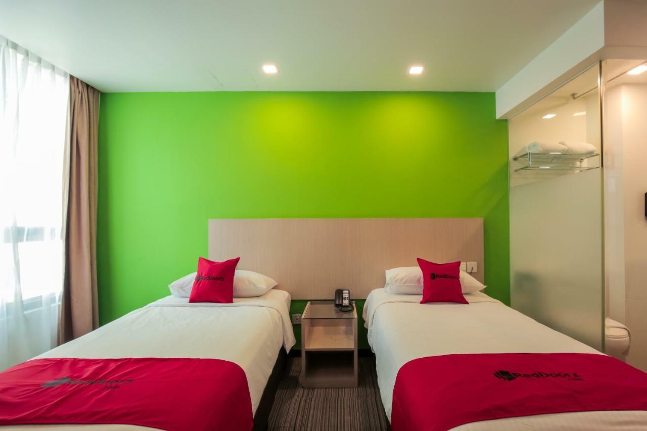 Hotel Reddoorz Premium @ Balestier Singapur Pokój zdjęcie